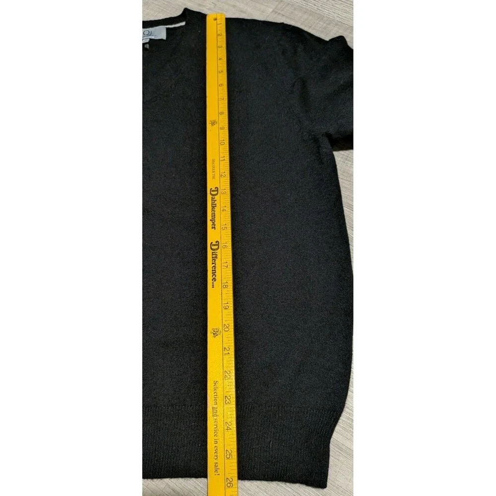 QI New York Cashmere Men's Black Solid V-Neck Pullover Sweater Sz Medium